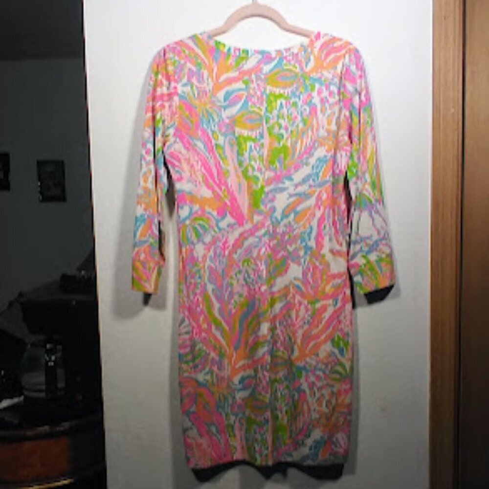 Lilly Pulitzer Christie Knee Length V neck Dress Color:Pink Size: M - Picture 4 of 14